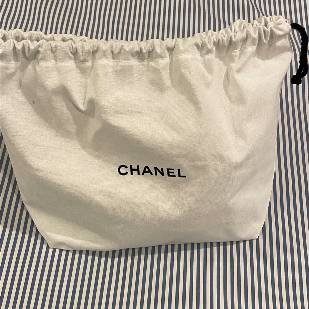 Chanel makeup pouch